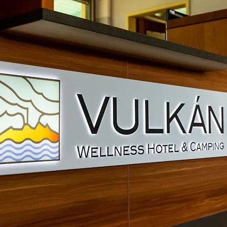 호텔 Vulkan Wellness & 4*